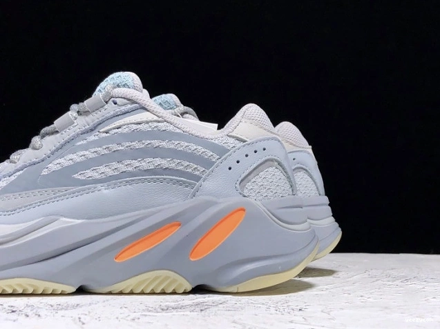 V2 Boost Adidas 'Inertia' FW2549 Yeezy 700 1212